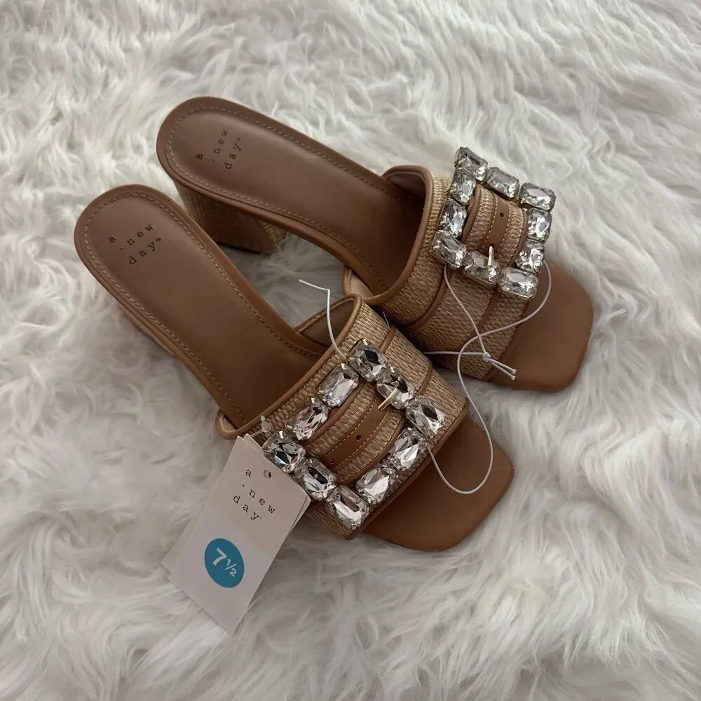 A New Day Kathleen Raffia Buckle Block Heels 7.5